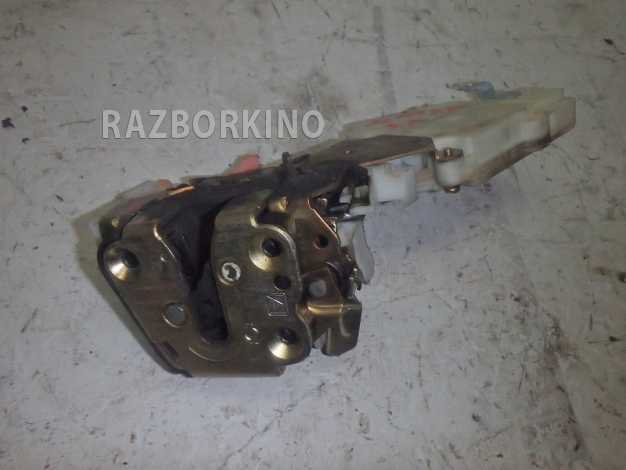 Замок двери задней левой Nissan Almera N16