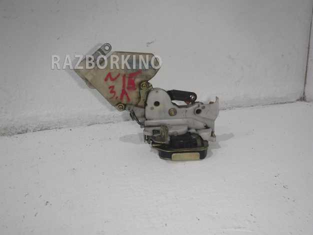 Замок двери задней левой Nissan Almera N15