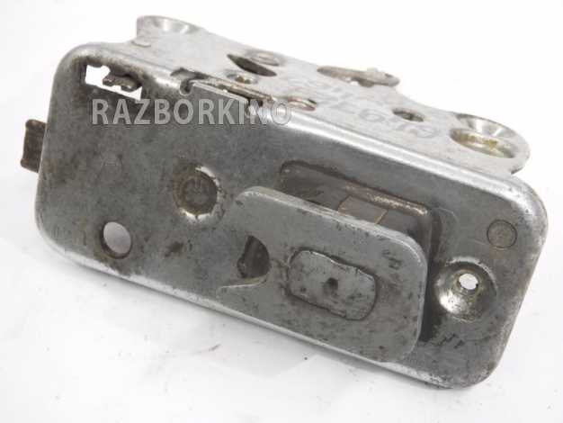 Замок двери задней правой Mercedes W463 G