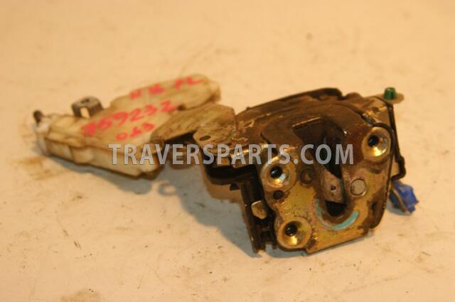 Замок двери задней правой Nissan Almera N16