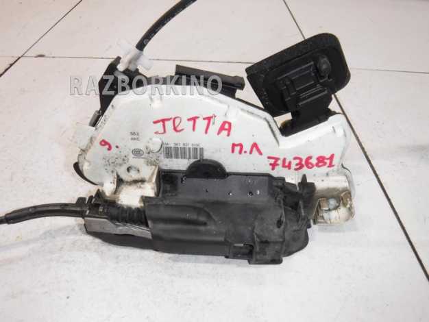 Замок двери передней левой Volkswagen Beetle A5