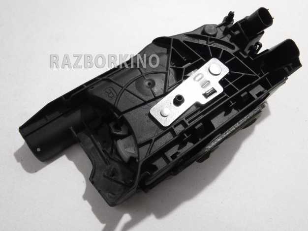 Замок двери сдвижной правой Mercedes W447 Vito V