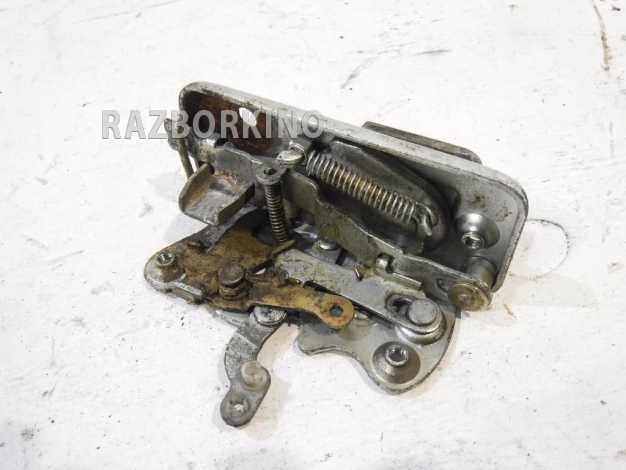 Замок двери передней правой Mercedes W463 G