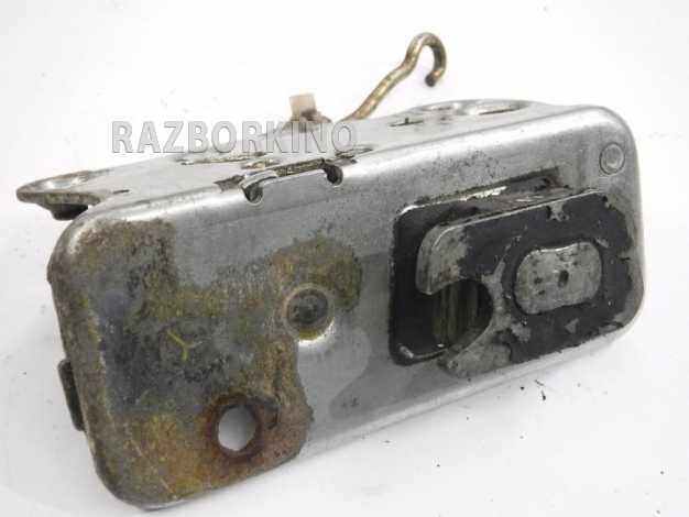 Замок двери передней правой Mercedes W463 G